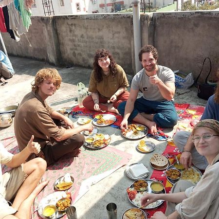 Darbar Homestay Гая Экстерьер фото