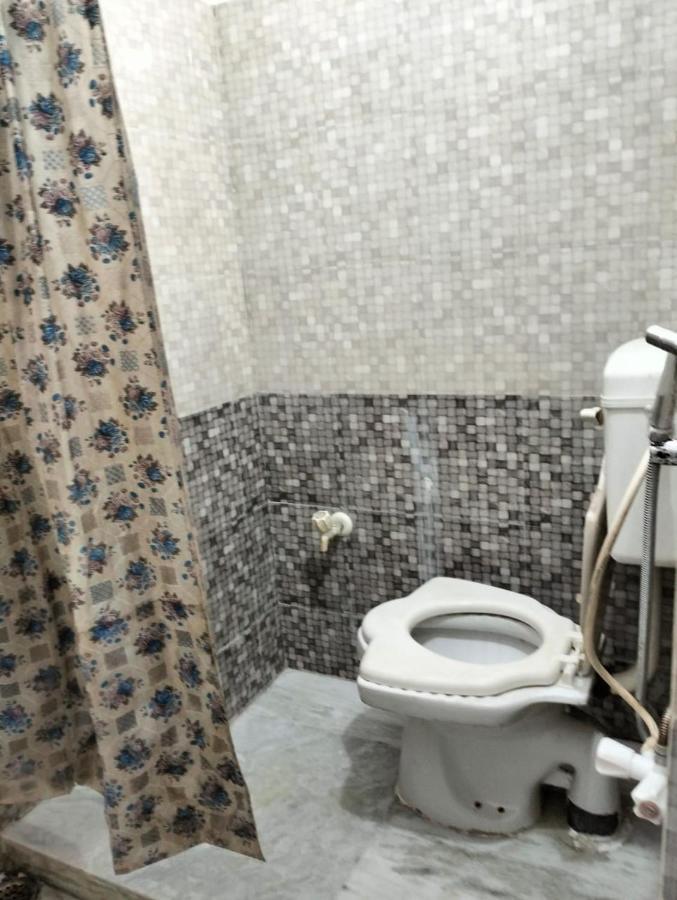 Darbar Homestay Гая Экстерьер фото